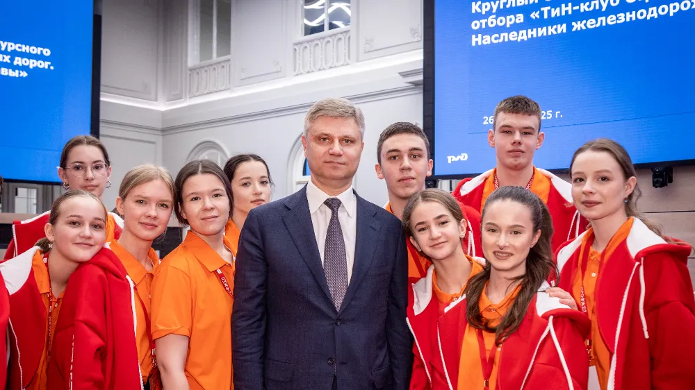 Первая встреча участников ТиН-клуба с Олегом Валентиновичем Белозёровым