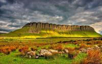 Удивительная гора в Ирландии