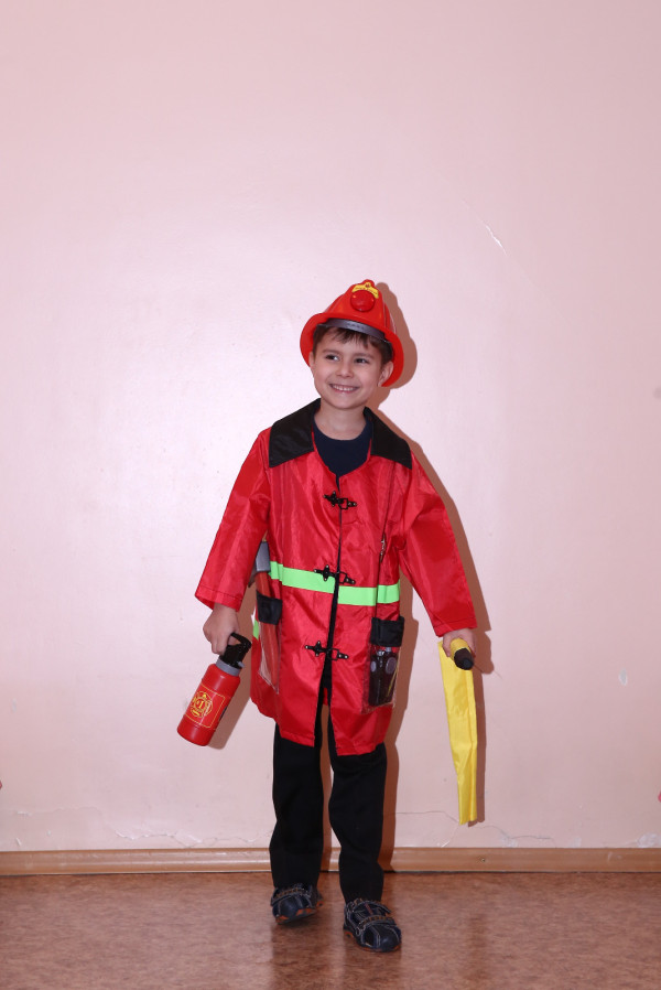 Я в пожарные пойду – пусть меня научат