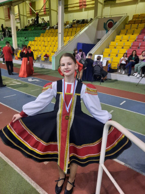 Я танцую народную! 