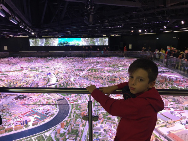 Вся Москва перед твоими глазами