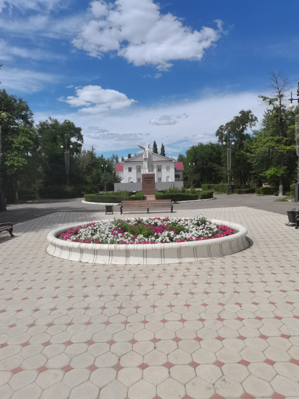 Городок пяти морей