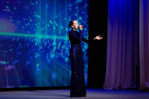 Я пою, когда живу и живу, когда пою!