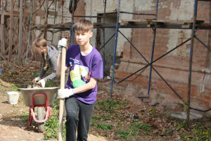 Маленький вклад в большое дело