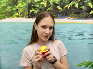 Вместо телефона — головоломка: покорение кубика Рубика ⏱️ ? ?