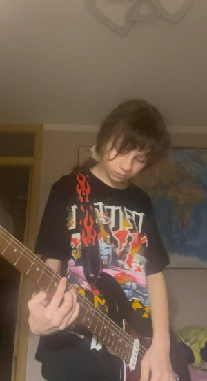 А я это точно умею. Гитара..звучат струны.